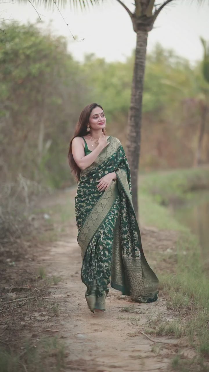 Rich Green Banarasi Soft Silk Saree with Gold Zari Weaving