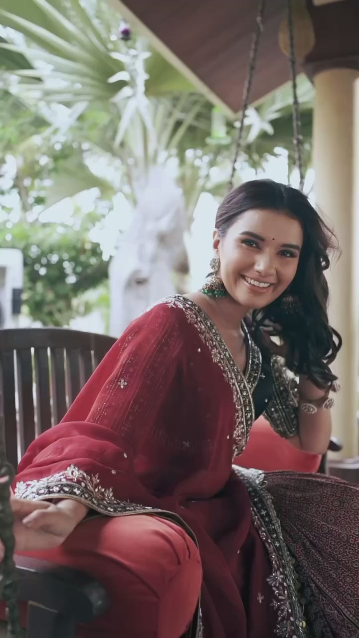 Aarvi Regal Elegance Lehenga Choli