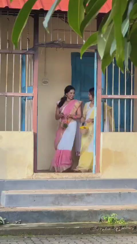 Ethereal Glow Linen Saree with Gold Jari Border